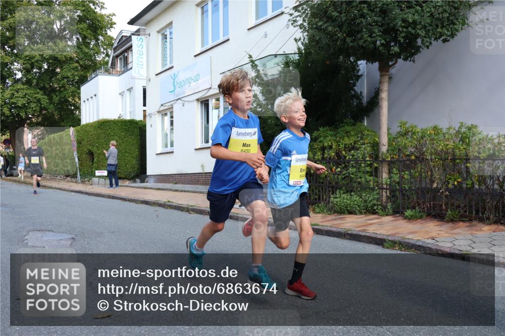 25.08.2024 - 20. Blankeneser Heldenlauf Strokosch-Dieckow http://msf.ph/oto/6863674 25.08.2024 10:24:35 Ziel 6050, 6114, 6120, 6140, 6227, 6243, 6261, 6264, 6265, 6340, 6341, 6449, 6450 meine-sportfotos.de