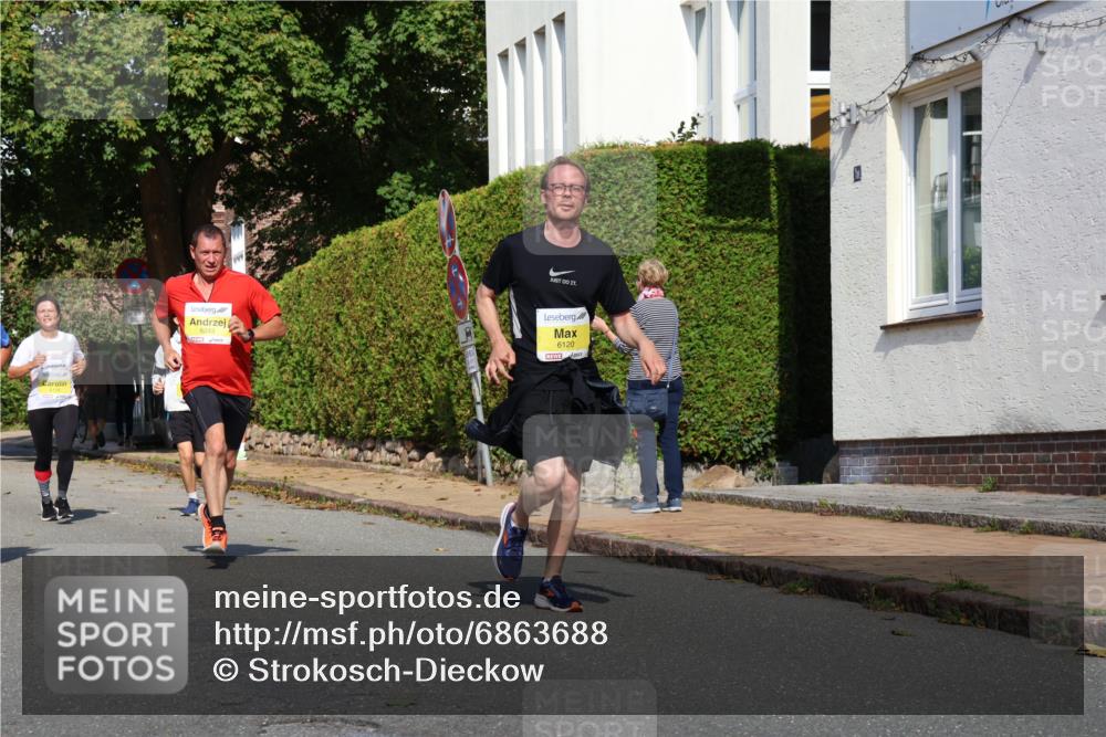 25.08.2024 - 20. Blankeneser Heldenlauf Strokosch-Dieckow http://msf.ph/oto/6863688 25.08.2024 10:24:37 Ziel 6050, 6114, 6120, 6227, 6243, 6264, 6340, 6341, 6449, 6450 meine-sportfotos.de
