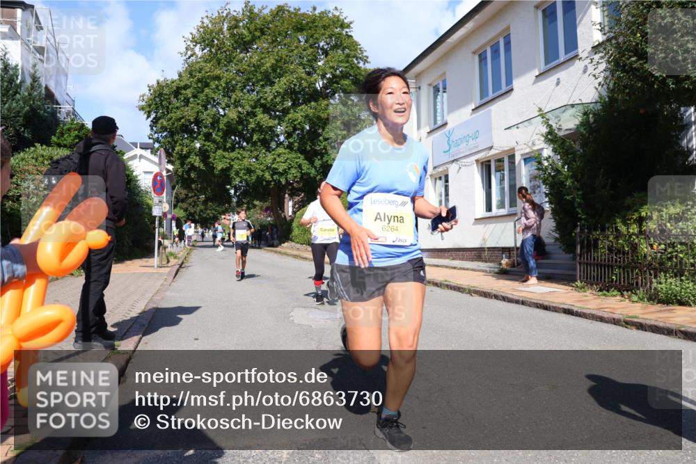 25.08.2024 - 20. Blankeneser Heldenlauf Strokosch-Dieckow http://msf.ph/oto/6863730 25.08.2024 10:24:40 Ziel 6050, 6114, 6120, 6227, 6243, 6264, 6475 meine-sportfotos.de