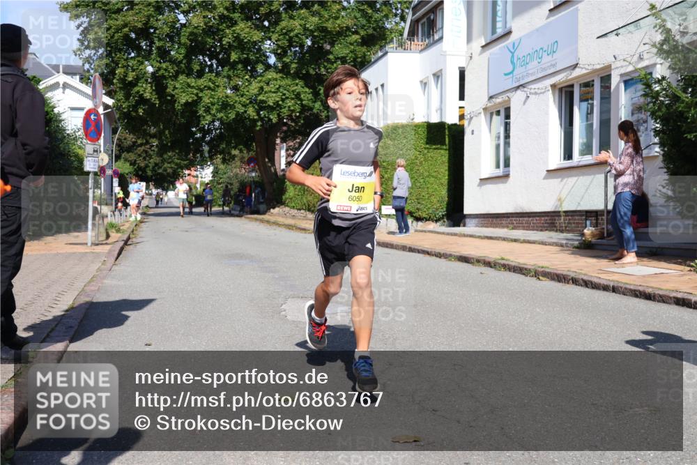 25.08.2024 - 20. Blankeneser Heldenlauf Strokosch-Dieckow http://msf.ph/oto/6863767 25.08.2024 10:24:42 Ziel 6050, 6114, 6120, 6227, 6240, 6243, 6264, 6447, 6448, 6475 meine-sportfotos.de