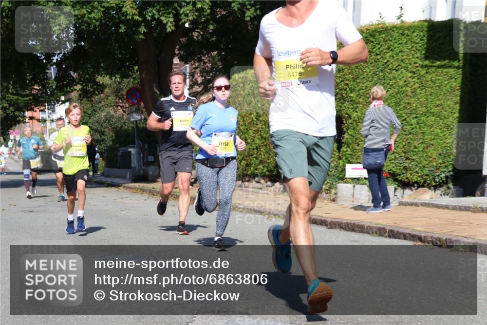 25.08.2024 - 20. Blankeneser Heldenlauf Strokosch-Dieckow http://msf.ph/oto/6863806 25.08.2024 10:24:50 Ziel 6006, 6240, 6447, 6448, 6475, 6496 meine-sportfotos.de