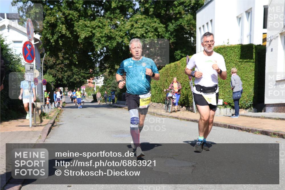 25.08.2024 - 20. Blankeneser Heldenlauf Strokosch-Dieckow http://msf.ph/oto/6863921 25.08.2024 10:24:56 Ziel 6006, 6240, 6447, 6448, 6496 meine-sportfotos.de