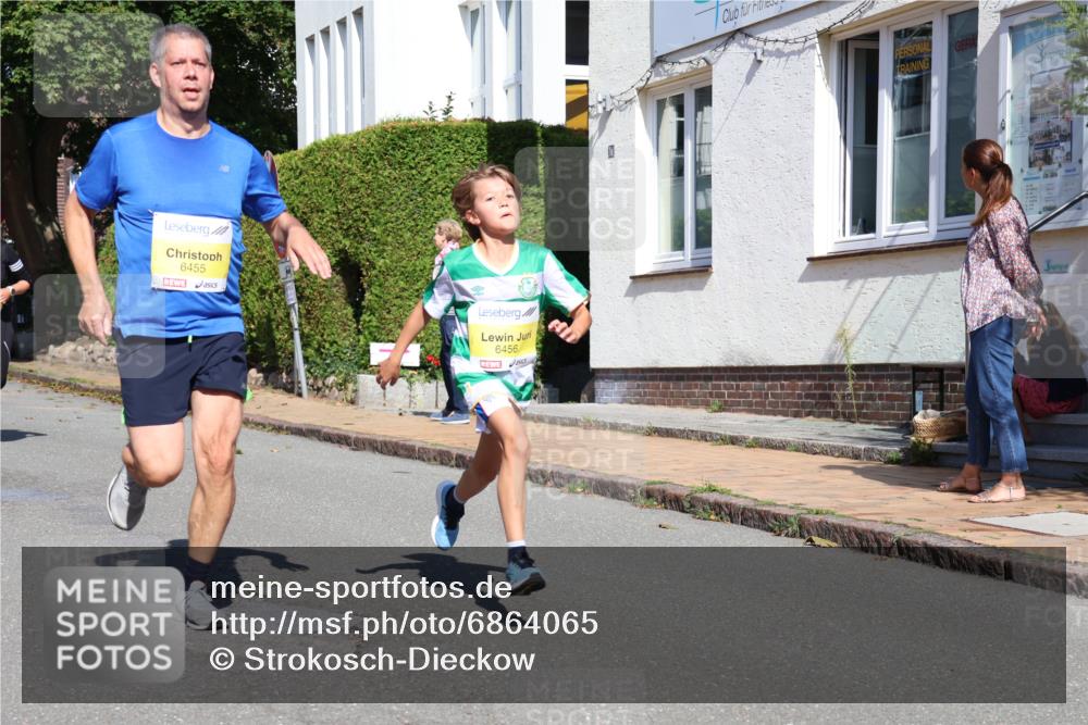 25.08.2024 - 20. Blankeneser Heldenlauf Strokosch-Dieckow http://msf.ph/oto/6864065 25.08.2024 10:25:11 Ziel 6062, 6094, 6132, 6307, 6431, 6455, 6456, 6472, 6478 meine-sportfotos.de