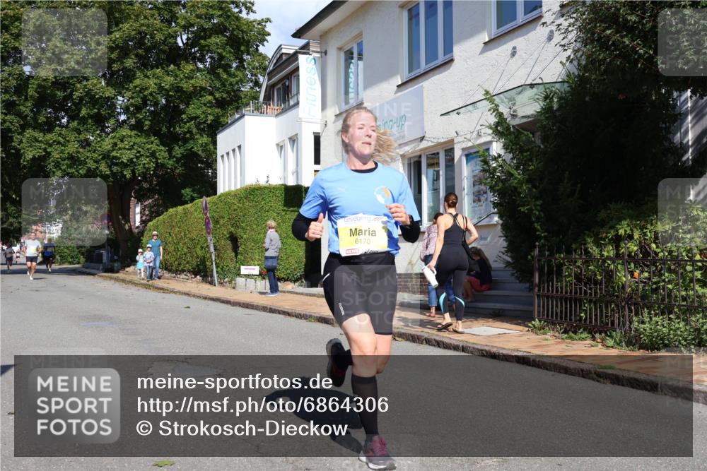 25.08.2024 - 20. Blankeneser Heldenlauf Strokosch-Dieckow http://msf.ph/oto/6864306 25.08.2024 10:25:23 Ziel 6062, 6170, 6307, 6312, 6472, 6505, 6517, 6522 meine-sportfotos.de