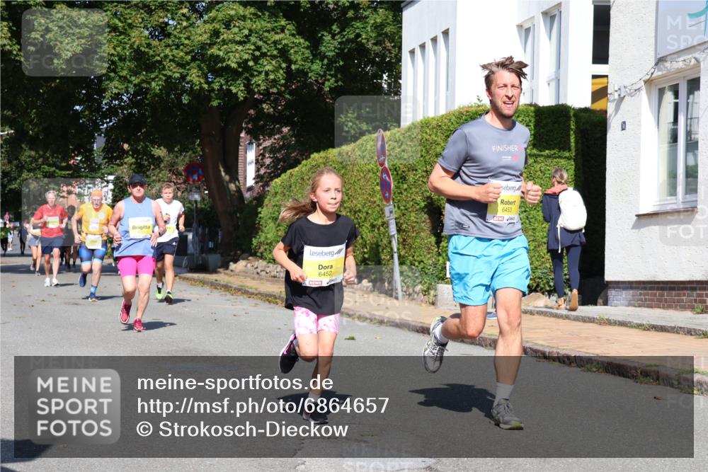 25.08.2024 - 20. Blankeneser Heldenlauf Strokosch-Dieckow http://msf.ph/oto/6864657 25.08.2024 10:26:01 Ziel 6119, 6251, 6255, 6383, 6384, 6451, 6452, 6453 meine-sportfotos.de