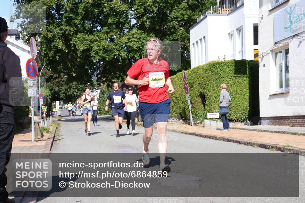 25.08.2024 - 20. Blankeneser Heldenlauf Strokosch-Dieckow http://msf.ph/oto/6864859 25.08.2024 10:26:08 Ziel 6069, 6119, 6251, 6255, 6383, 6384, 6433, 6451 meine-sportfotos.de