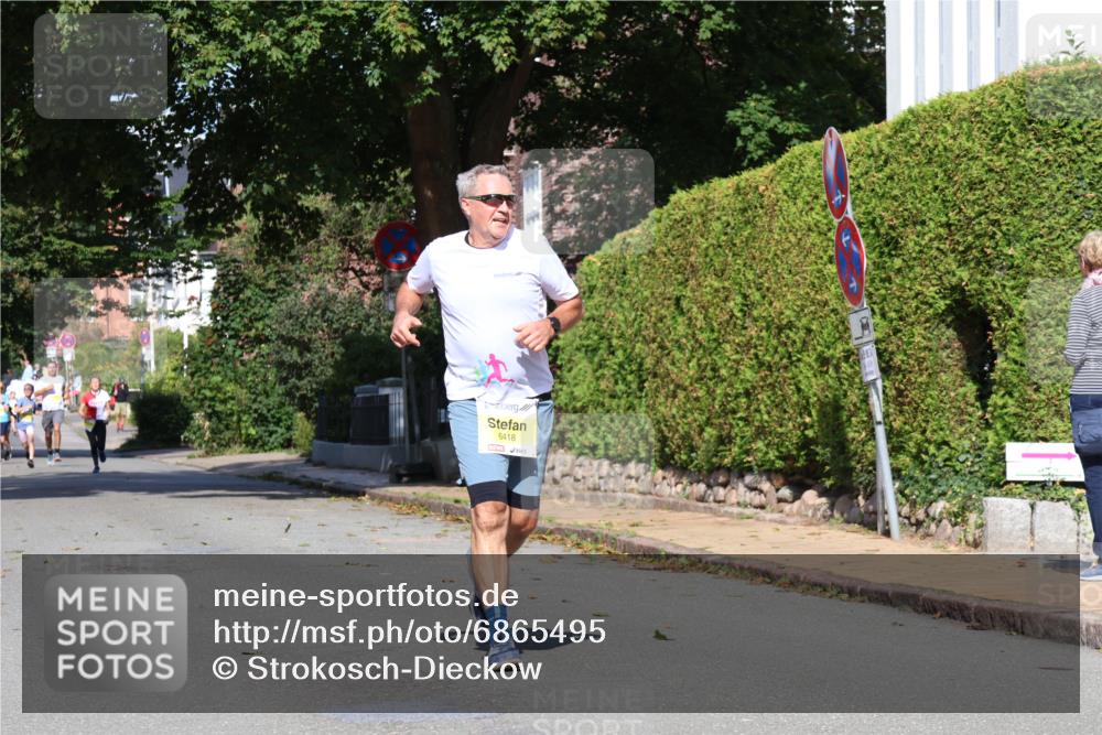 25.08.2024 - 20. Blankeneser Heldenlauf Strokosch-Dieckow http://msf.ph/oto/6865495 25.08.2024 10:26:54 Ziel 6418 meine-sportfotos.de