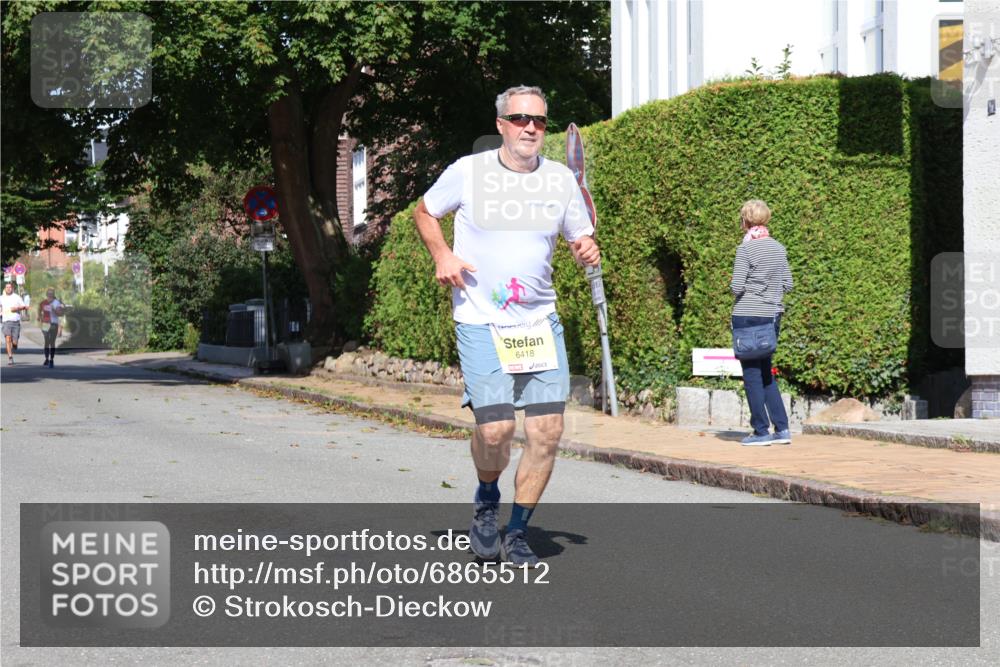 25.08.2024 - 20. Blankeneser Heldenlauf Strokosch-Dieckow http://msf.ph/oto/6865512 25.08.2024 10:26:55 Ziel 6418 meine-sportfotos.de