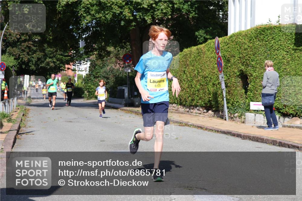 25.08.2024 - 20. Blankeneser Heldenlauf Strokosch-Dieckow http://msf.ph/oto/6865781 25.08.2024 10:27:16 Ziel 6023, 6135, 6250, 6282, 6397, 6526 meine-sportfotos.de