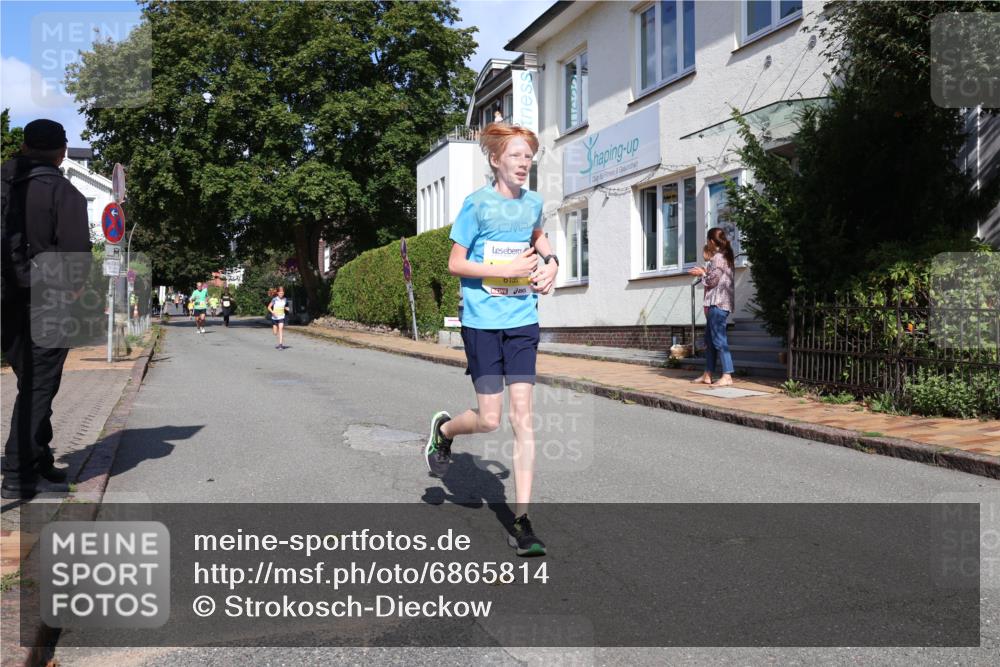 25.08.2024 - 20. Blankeneser Heldenlauf Strokosch-Dieckow http://msf.ph/oto/6865814 25.08.2024 10:27:18 Ziel 6023, 6135, 6250, 6282, 6397, 6526 meine-sportfotos.de