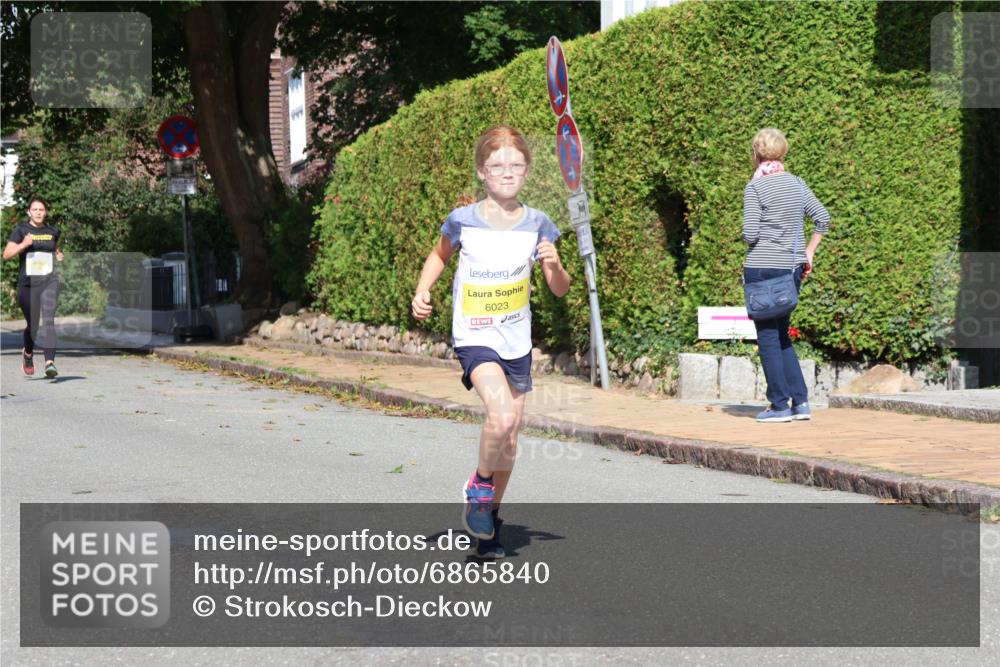 25.08.2024 - 20. Blankeneser Heldenlauf Strokosch-Dieckow http://msf.ph/oto/6865840 25.08.2024 10:27:20 Ziel 6023, 6135, 6282, 6397 meine-sportfotos.de