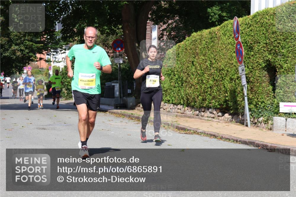 25.08.2024 - 20. Blankeneser Heldenlauf Strokosch-Dieckow http://msf.ph/oto/6865891 25.08.2024 10:27:23 Ziel 6023, 6063, 6282, 6397 meine-sportfotos.de