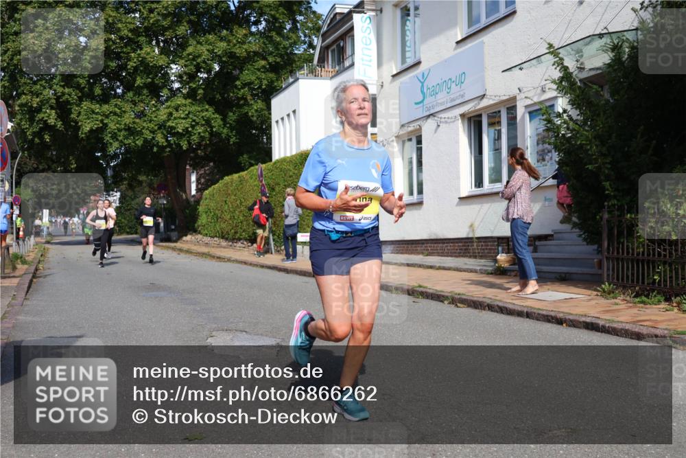 25.08.2024 - 20. Blankeneser Heldenlauf Strokosch-Dieckow http://msf.ph/oto/6866262 25.08.2024 10:27:58 Ziel 6017, 6102, 6107, 6220, 6298, 6470 meine-sportfotos.de