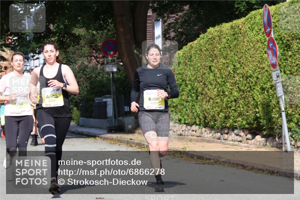 25.08.2024 - 20. Blankeneser Heldenlauf Strokosch-Dieckow http://msf.ph/oto/6866278 25.08.2024 10:28:00 Ziel 6017, 6102, 6107, 6220, 6298, 6470 meine-sportfotos.de