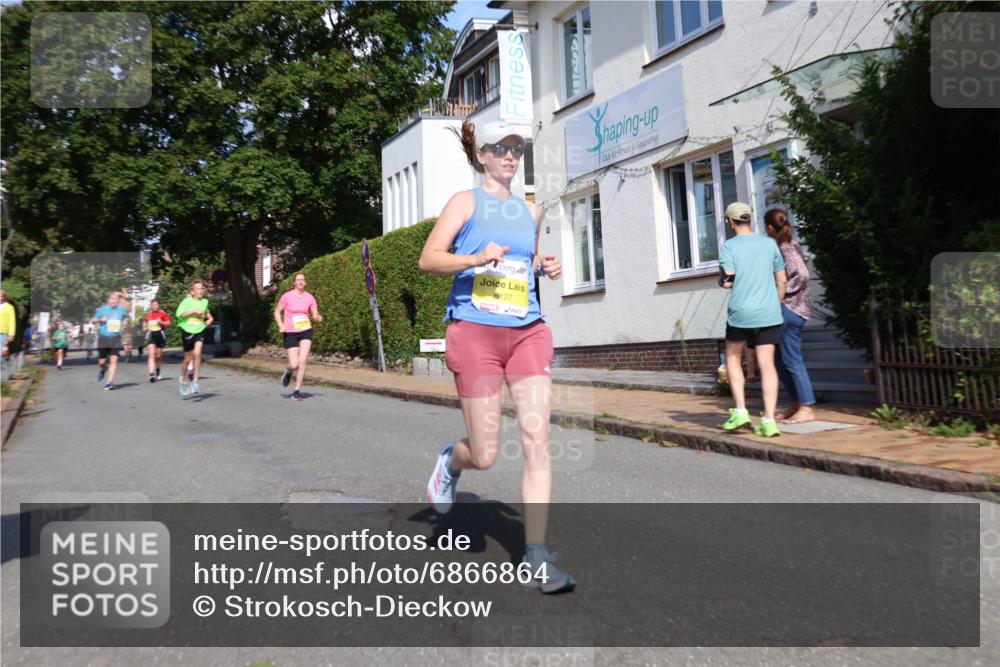25.08.2024 - 20. Blankeneser Heldenlauf Strokosch-Dieckow http://msf.ph/oto/6866864 25.08.2024 10:28:39 Ziel 6077, 6127, 6152, 6262, 6279, 6301, 6303, 6356 meine-sportfotos.de