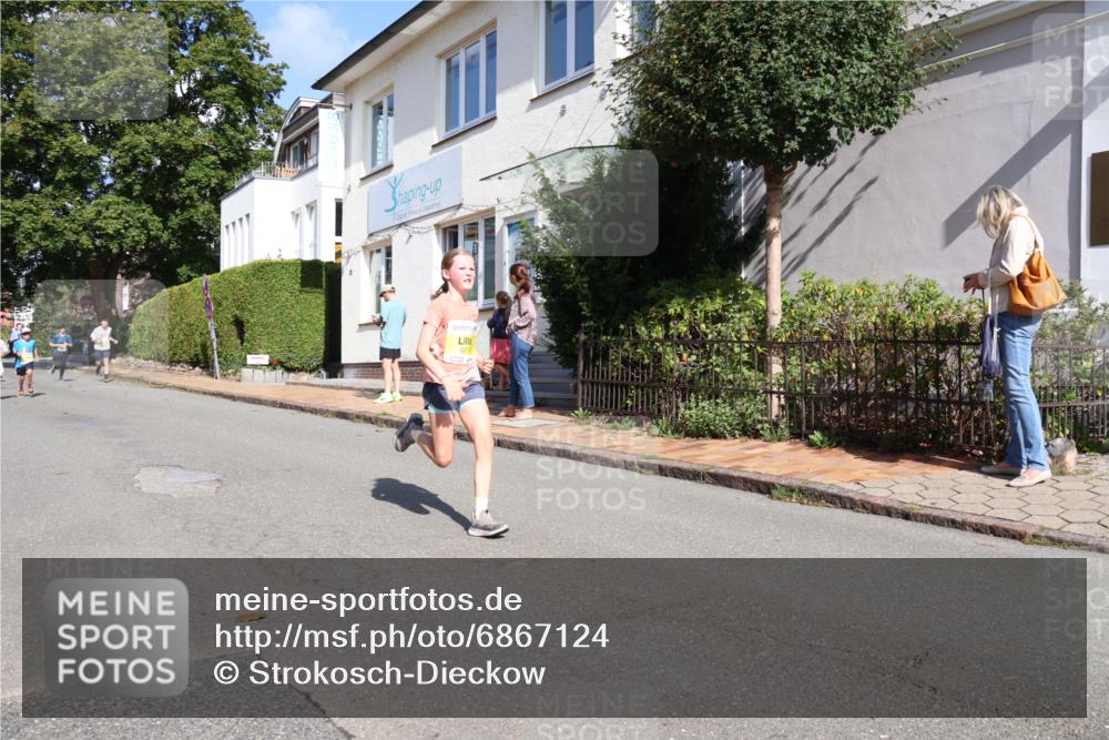 25.08.2024 - 20. Blankeneser Heldenlauf Strokosch-Dieckow http://msf.ph/oto/6867124 25.08.2024 10:28:48 Ziel 6038, 6152, 6262, 6272, 6279, 6356, 6357, 6429, 6466, 6493 meine-sportfotos.de