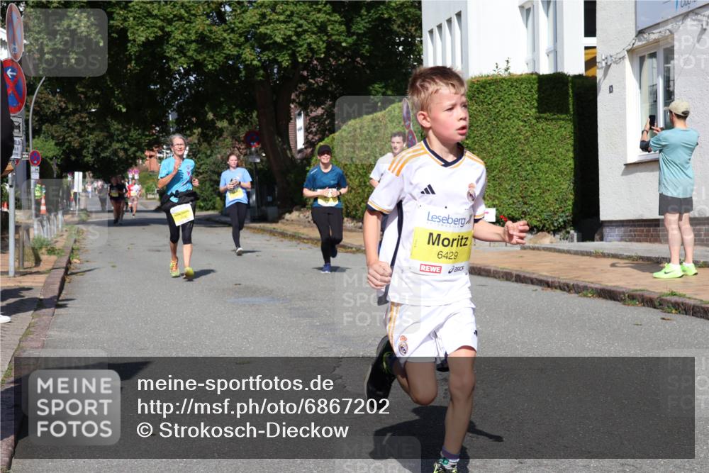 25.08.2024 - 20. Blankeneser Heldenlauf Strokosch-Dieckow http://msf.ph/oto/6867202 25.08.2024 10:28:52 Ziel 6038, 6152, 6272, 6296, 6357, 6429, 6466, 6493 meine-sportfotos.de