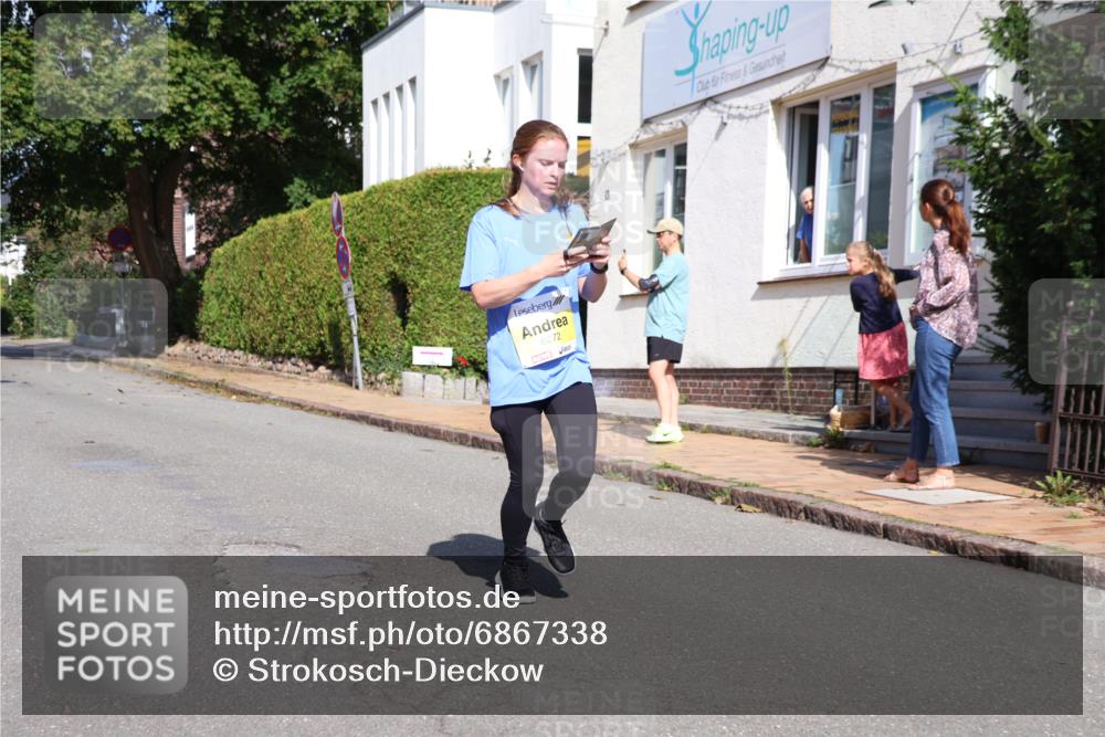 25.08.2024 - 20. Blankeneser Heldenlauf Strokosch-Dieckow http://msf.ph/oto/6867338 25.08.2024 10:28:57 Ziel 6038, 6085, 6272, 6296, 6429, 6466, 6493 meine-sportfotos.de