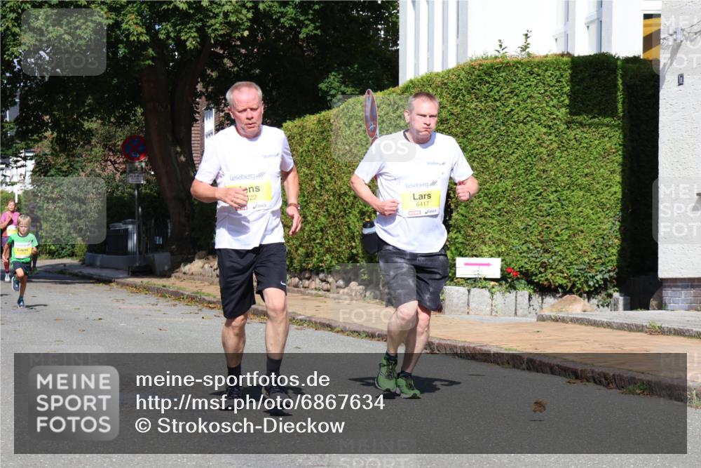 25.08.2024 - 20. Blankeneser Heldenlauf Strokosch-Dieckow http://msf.ph/oto/6867634 25.08.2024 10:29:12 Ziel 6196, 6278, 6323, 6337, 6414, 6417, 6422 meine-sportfotos.de