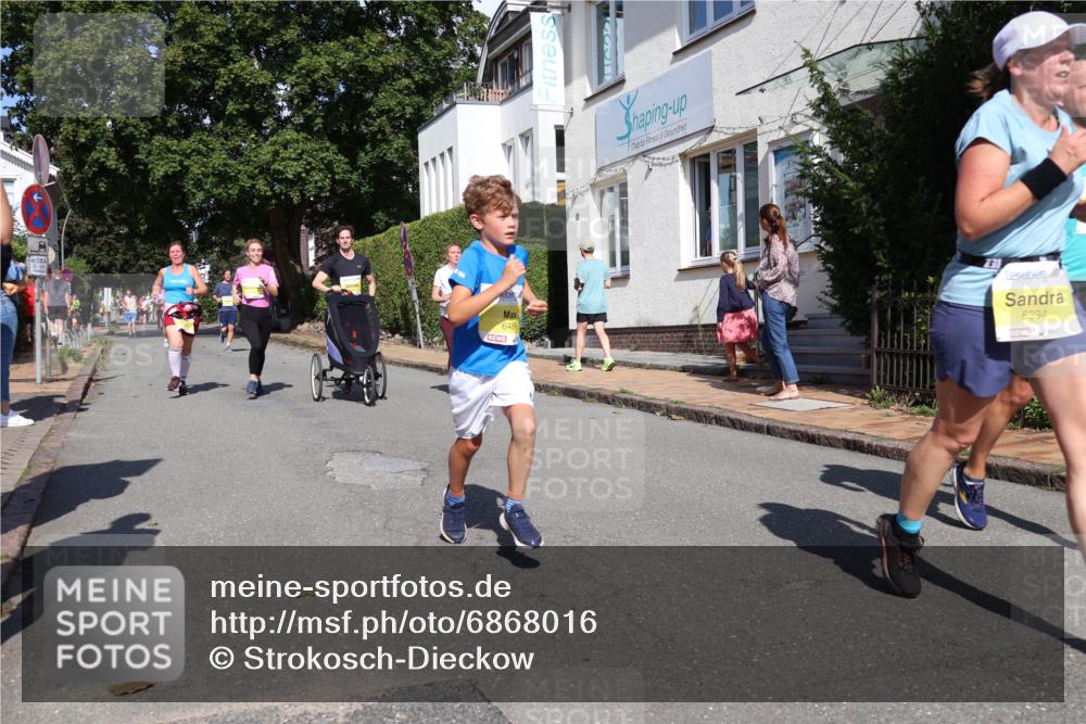 25.08.2024 - 20. Blankeneser Heldenlauf Strokosch-Dieckow http://msf.ph/oto/6868016 25.08.2024 10:29:32 Ziel 6108, 6117, 6260, 6276, 6305, 6365, 6366, 6394, 6419, 6461, 6488, 6489, 6495 meine-sportfotos.de