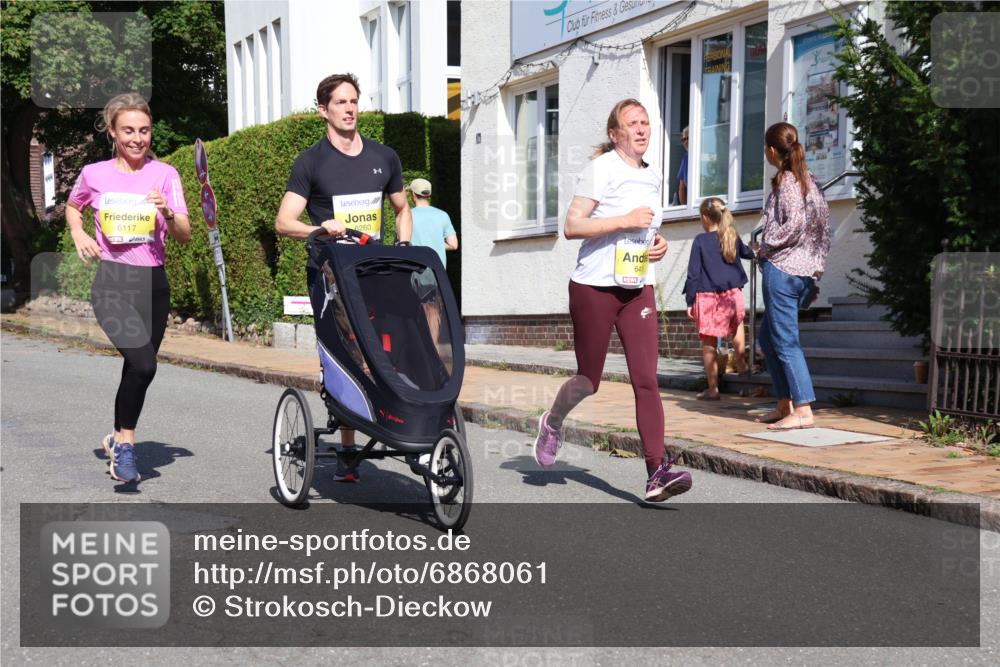 25.08.2024 - 20. Blankeneser Heldenlauf Strokosch-Dieckow http://msf.ph/oto/6868061 25.08.2024 10:29:34 Ziel 6117, 6260, 6276, 6305, 6394, 6419, 6461, 6488, 6489, 6495 meine-sportfotos.de
