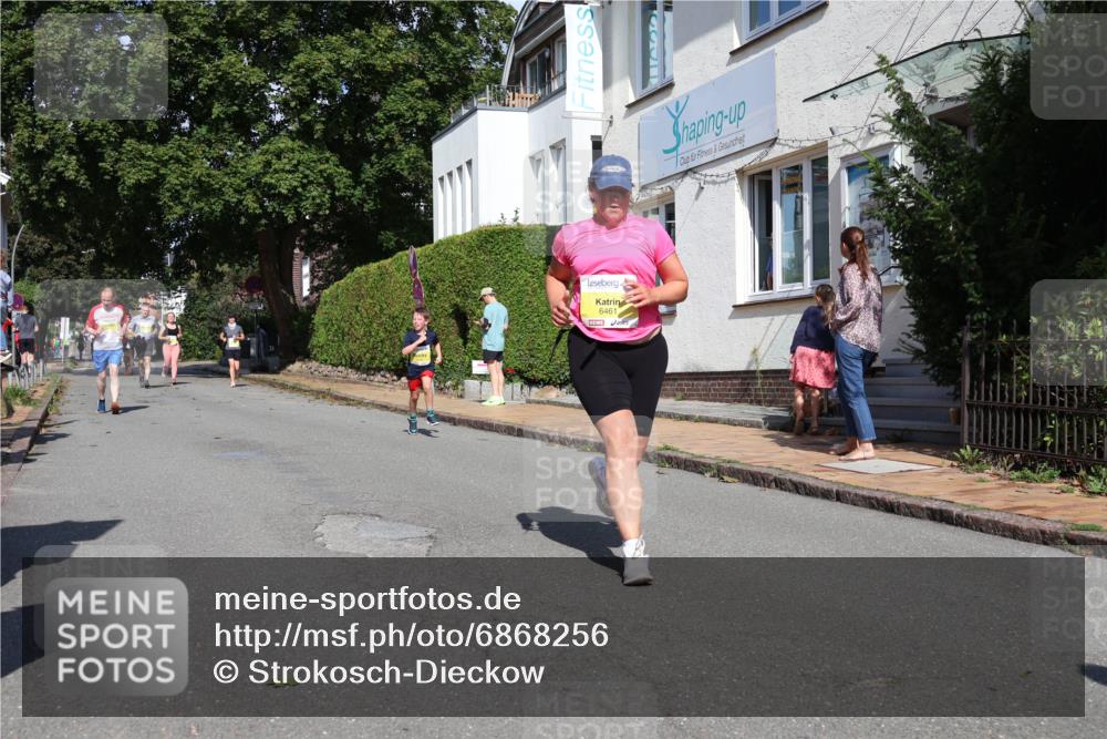 25.08.2024 - 20. Blankeneser Heldenlauf Strokosch-Dieckow http://msf.ph/oto/6868256 25.08.2024 10:29:40 Ziel 6117, 6137, 6219, 6260, 6263, 6276, 6305, 6398, 6419, 6461 meine-sportfotos.de