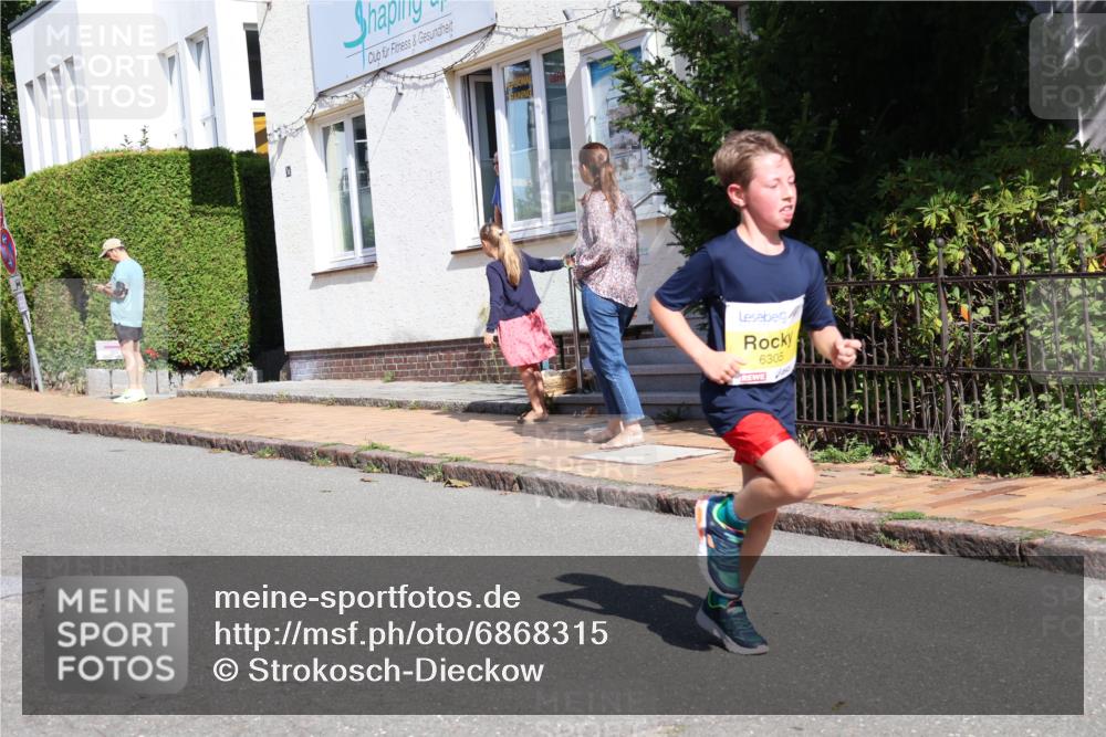 25.08.2024 - 20. Blankeneser Heldenlauf Strokosch-Dieckow http://msf.ph/oto/6868315 25.08.2024 10:29:43 Ziel 6046, 6137, 6219, 6263, 6276, 6305, 6398, 6461 meine-sportfotos.de
