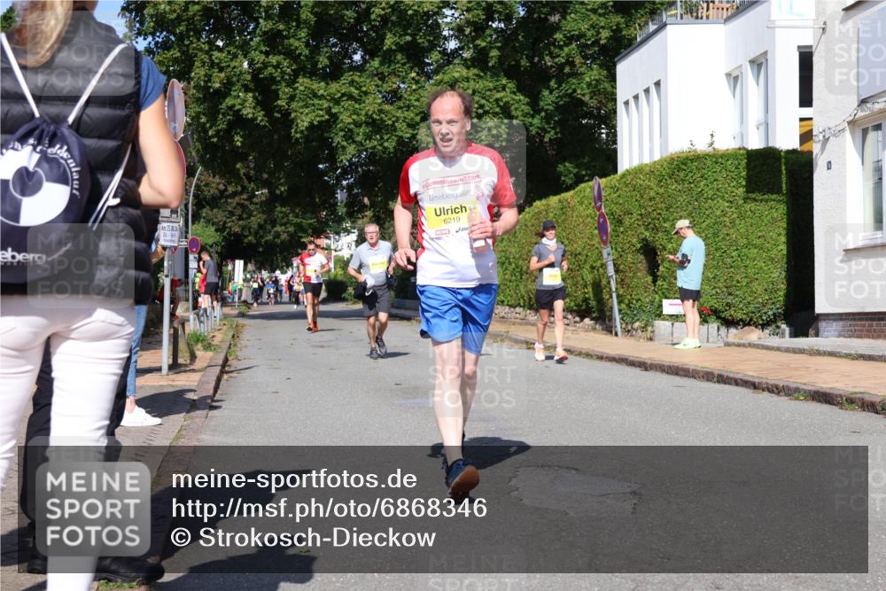 25.08.2024 - 20. Blankeneser Heldenlauf Strokosch-Dieckow http://msf.ph/oto/6868346 25.08.2024 10:29:45 Ziel 6046, 6137, 6219, 6263, 6305, 6398, 6461 meine-sportfotos.de