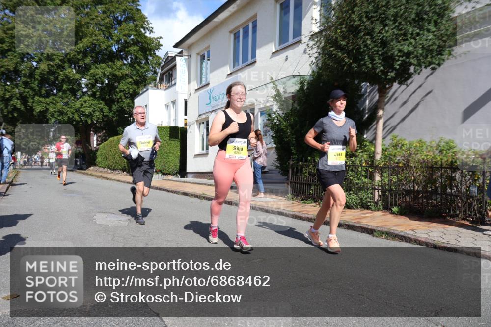25.08.2024 - 20. Blankeneser Heldenlauf Strokosch-Dieckow http://msf.ph/oto/6868462 25.08.2024 10:29:49 Ziel 6003, 6046, 6137, 6139, 6219, 6263, 6398 meine-sportfotos.de