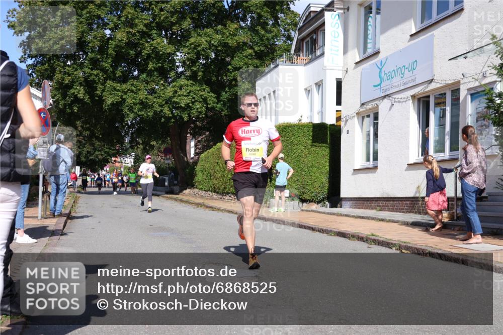 25.08.2024 - 20. Blankeneser Heldenlauf Strokosch-Dieckow http://msf.ph/oto/6868525 25.08.2024 10:29:52 Ziel 6003, 6046, 6137, 6138, 6139, 6263, 6321, 6358, 6398 meine-sportfotos.de