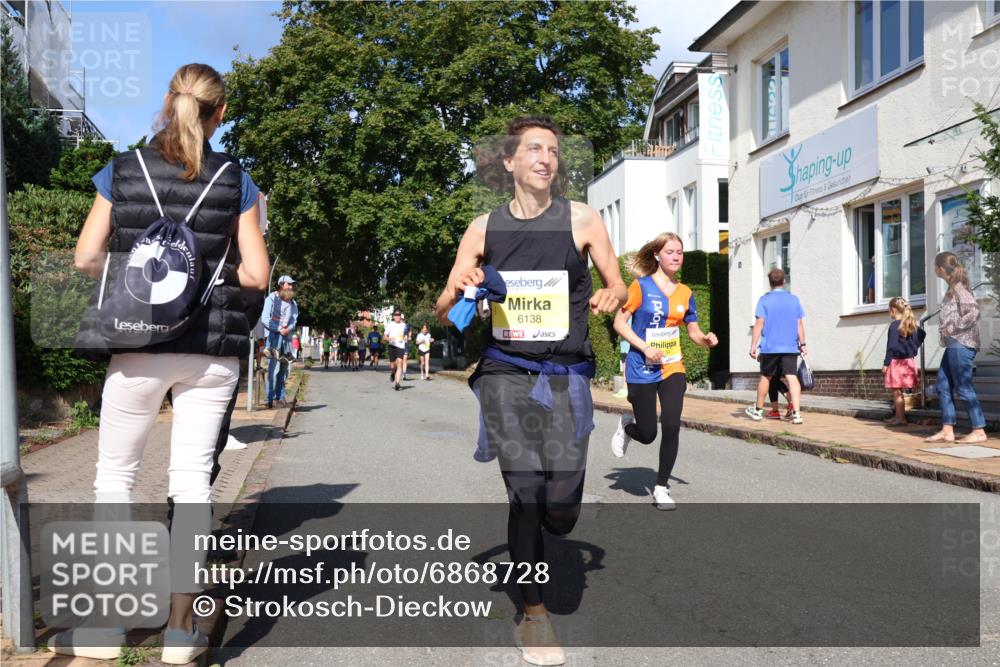 25.08.2024 - 20. Blankeneser Heldenlauf Strokosch-Dieckow http://msf.ph/oto/6868728 25.08.2024 10:30:03 Ziel 6134, 6138, 6139, 6239, 6321, 6358, 6421 meine-sportfotos.de