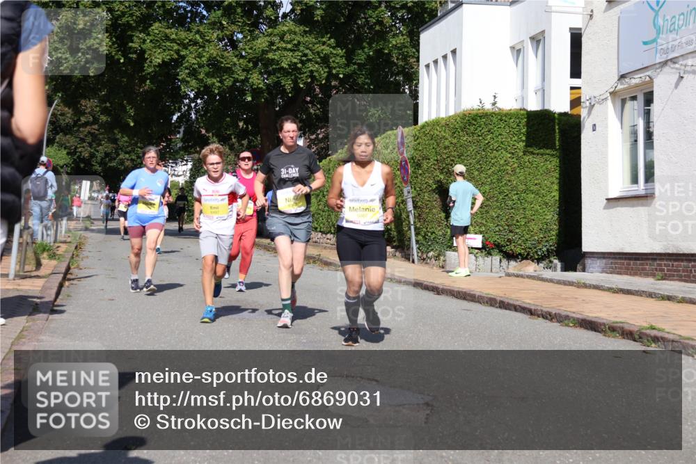 25.08.2024 - 20. Blankeneser Heldenlauf Strokosch-Dieckow http://msf.ph/oto/6869031 25.08.2024 10:30:22 Ziel 6058, 6087, 6095, 6163, 6259, 6326, 6327, 6328, 6329, 6330, 6342, 6352, 6353, 6444, 6497 meine-sportfotos.de