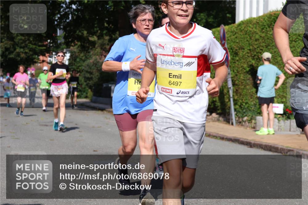 25.08.2024 - 20. Blankeneser Heldenlauf Strokosch-Dieckow http://msf.ph/oto/6869078 25.08.2024 10:30:24 Ziel 6087, 6095, 6130, 6163, 6259, 6326, 6327, 6328, 6329, 6330, 6342, 6352, 6353, 6438, 6444, 6497 meine-sportfotos.de