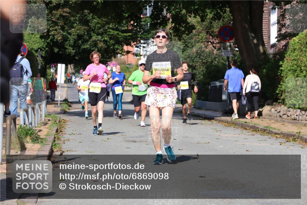 25.08.2024 - 20. Blankeneser Heldenlauf Strokosch-Dieckow http://msf.ph/oto/6869098 25.08.2024 10:30:25 Ziel 6087, 6095, 6130, 6163, 6259, 6326, 6327, 6328, 6329, 6330, 6342, 6352, 6353, 6438, 6444, 6497 meine-sportfotos.de