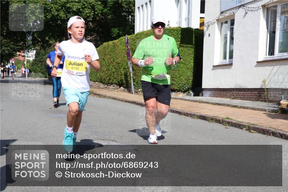 25.08.2024 - 20. Blankeneser Heldenlauf Strokosch-Dieckow http://msf.ph/oto/6869243 25.08.2024 10:30:34 Ziel 6130, 6163, 6315, 6349, 6438, 6444, 6474 meine-sportfotos.de