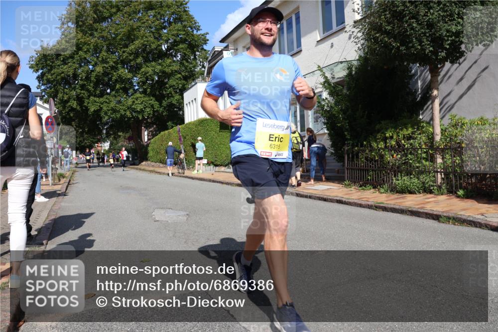 25.08.2024 - 20. Blankeneser Heldenlauf Strokosch-Dieckow http://msf.ph/oto/6869386 25.08.2024 10:30:46 Ziel 6315, 6339, 6364, 6516 meine-sportfotos.de