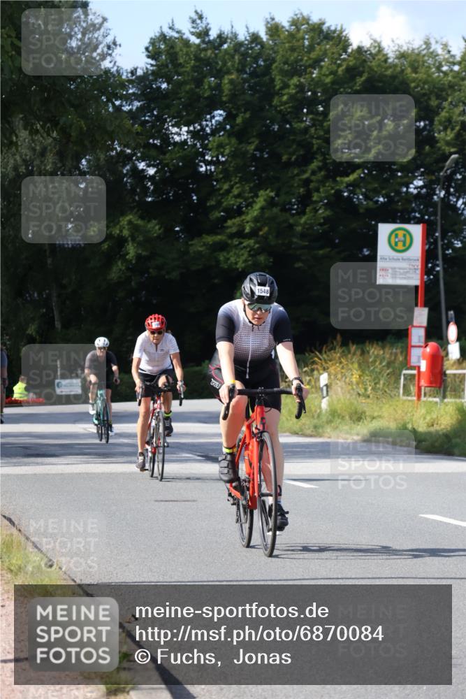 25.08.2024 - Elbe Triathlon Hamburg Fuchs,  Jonas http://msf.ph/oto/6870084 25.08.2024 11:09:15 Radfahren 1502, 1651, 1548, 1599, 1518, 1586 meine-sportfotos.de