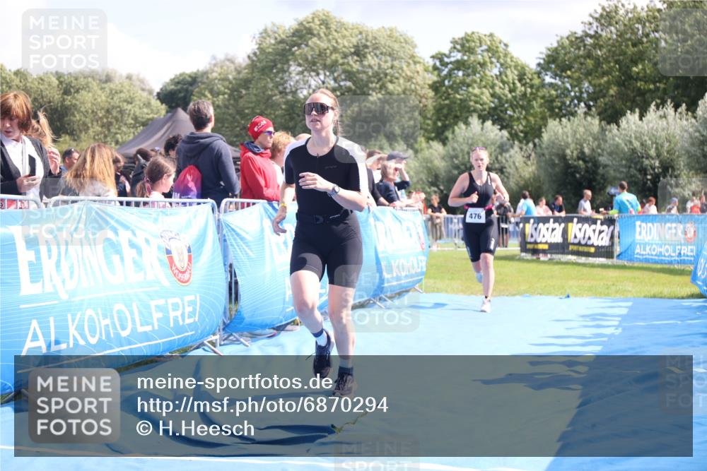25.08.2024 - Elbe Triathlon Hamburg H.Heesch http://msf.ph/oto/6870294 25.08.2024 11:58:28 Ziel 476, 512, 1645 meine-sportfotos.de