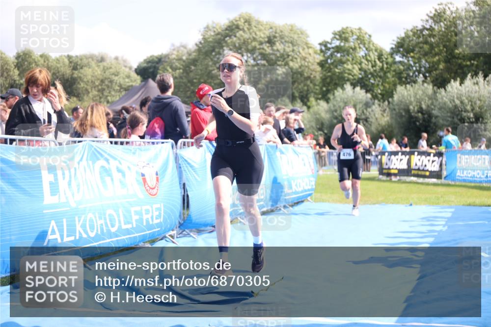 25.08.2024 - Elbe Triathlon Hamburg H.Heesch http://msf.ph/oto/6870305 25.08.2024 11:58:28 Ziel 476, 512, 1645 meine-sportfotos.de