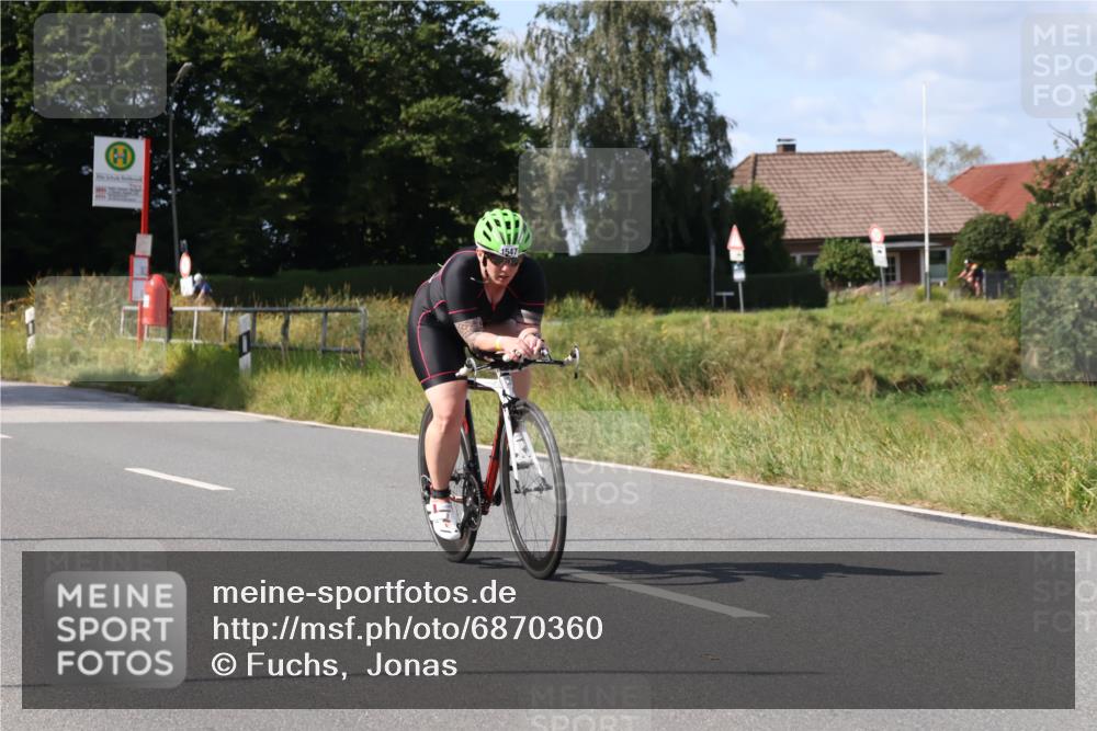 25.08.2024 - Elbe Triathlon Hamburg Fuchs,  Jonas http://msf.ph/oto/6870360 25.08.2024 11:10:24 Radfahren 1519, 1668, 1713, 1475, 1591, 1547, 1559 meine-sportfotos.de