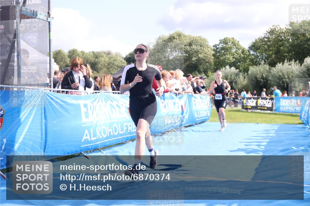 25.08.2024 - Elbe Triathlon Hamburg H.Heesch http://msf.ph/oto/6870374 25.08.2024 11:58:28 Ziel 476, 512, 1645 meine-sportfotos.de