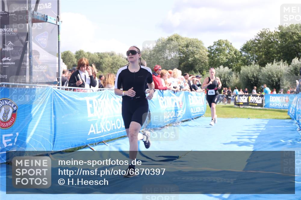 25.08.2024 - Elbe Triathlon Hamburg H.Heesch http://msf.ph/oto/6870397 25.08.2024 11:58:28 Ziel 476, 512, 1645 meine-sportfotos.de