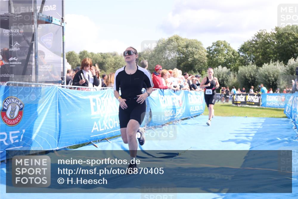 25.08.2024 - Elbe Triathlon Hamburg H.Heesch http://msf.ph/oto/6870405 25.08.2024 11:58:28 Ziel 476, 512, 1645 meine-sportfotos.de