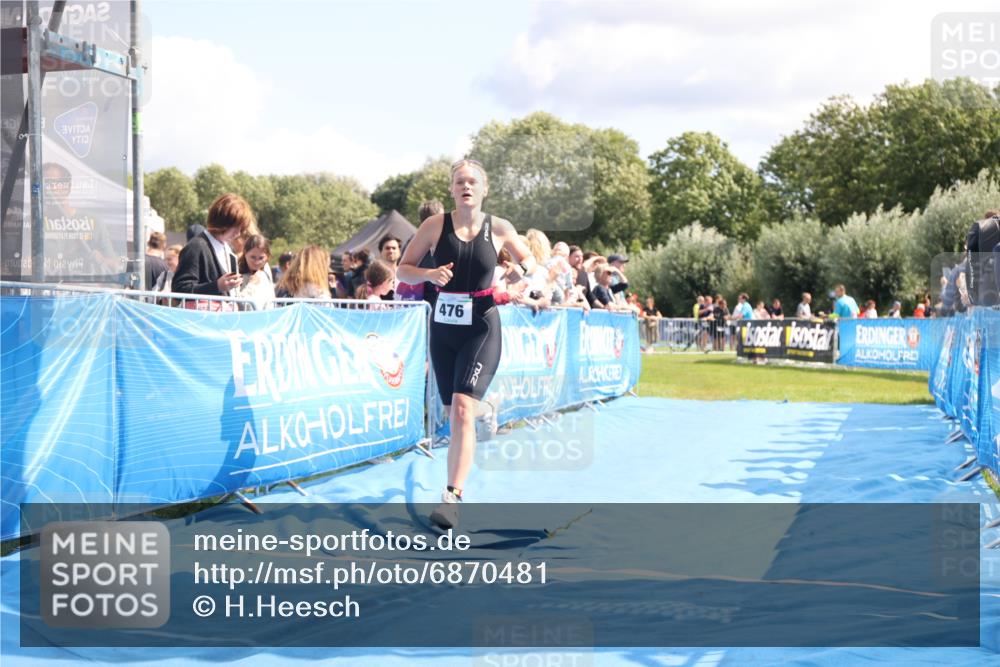 25.08.2024 - Elbe Triathlon Hamburg H.Heesch http://msf.ph/oto/6870481 25.08.2024 11:58:30 Ziel 476, 512 meine-sportfotos.de