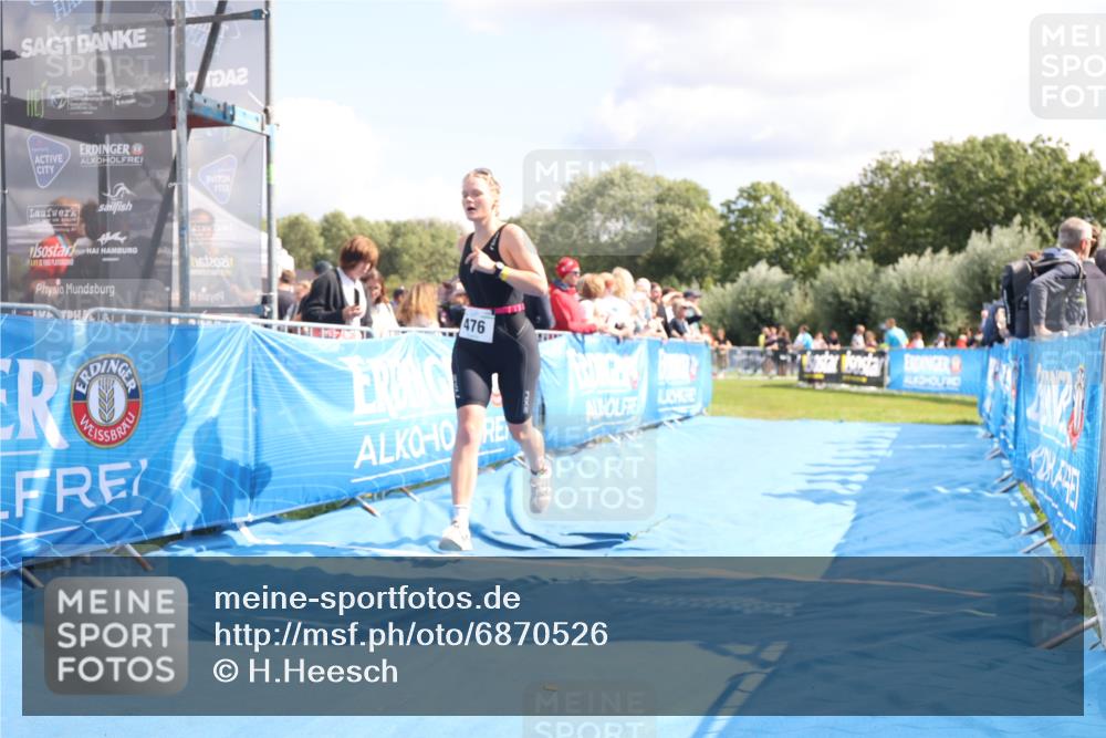 25.08.2024 - Elbe Triathlon Hamburg H.Heesch http://msf.ph/oto/6870526 25.08.2024 11:58:30 Ziel 476, 512 meine-sportfotos.de