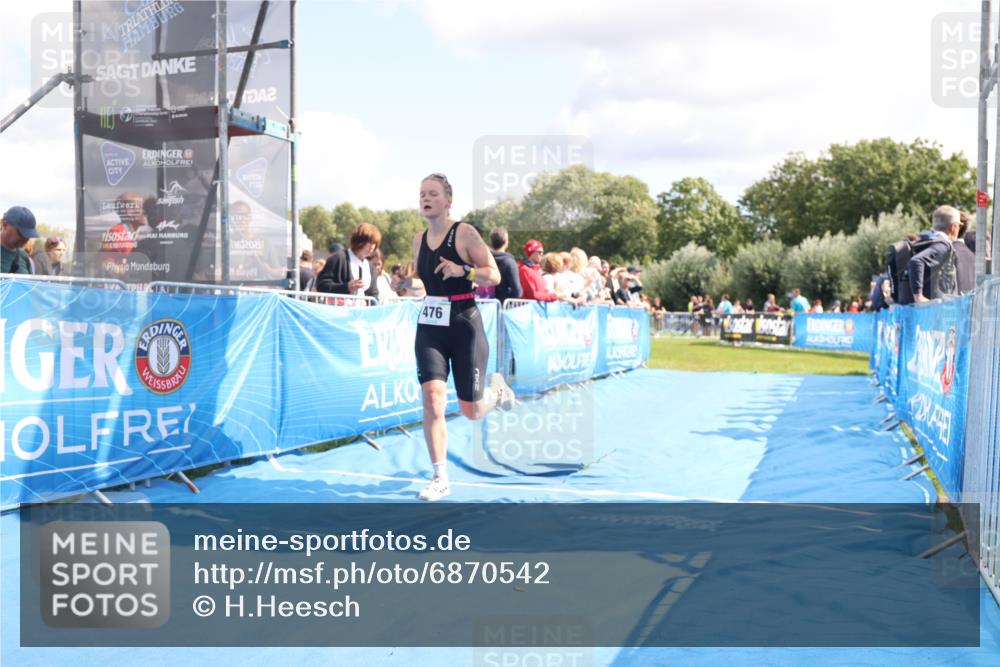 25.08.2024 - Elbe Triathlon Hamburg H.Heesch http://msf.ph/oto/6870542 25.08.2024 11:58:30 Ziel 476, 512 meine-sportfotos.de