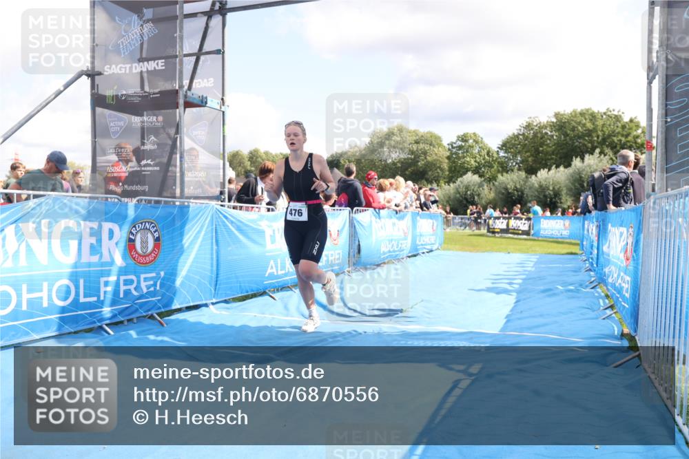 25.08.2024 - Elbe Triathlon Hamburg H.Heesch http://msf.ph/oto/6870556 25.08.2024 11:58:30 Ziel 476, 512 meine-sportfotos.de