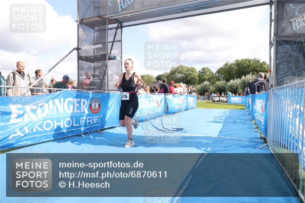 25.08.2024 - Elbe Triathlon Hamburg H.Heesch http://msf.ph/oto/6870611 25.08.2024 11:58:31 Ziel 476, 512 meine-sportfotos.de