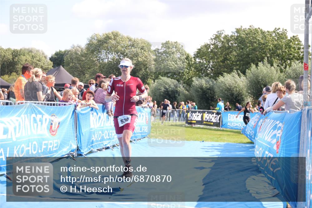 25.08.2024 - Elbe Triathlon Hamburg H.Heesch http://msf.ph/oto/6870870 25.08.2024 11:36:09 Ziel 530, 695, 705, 766 meine-sportfotos.de