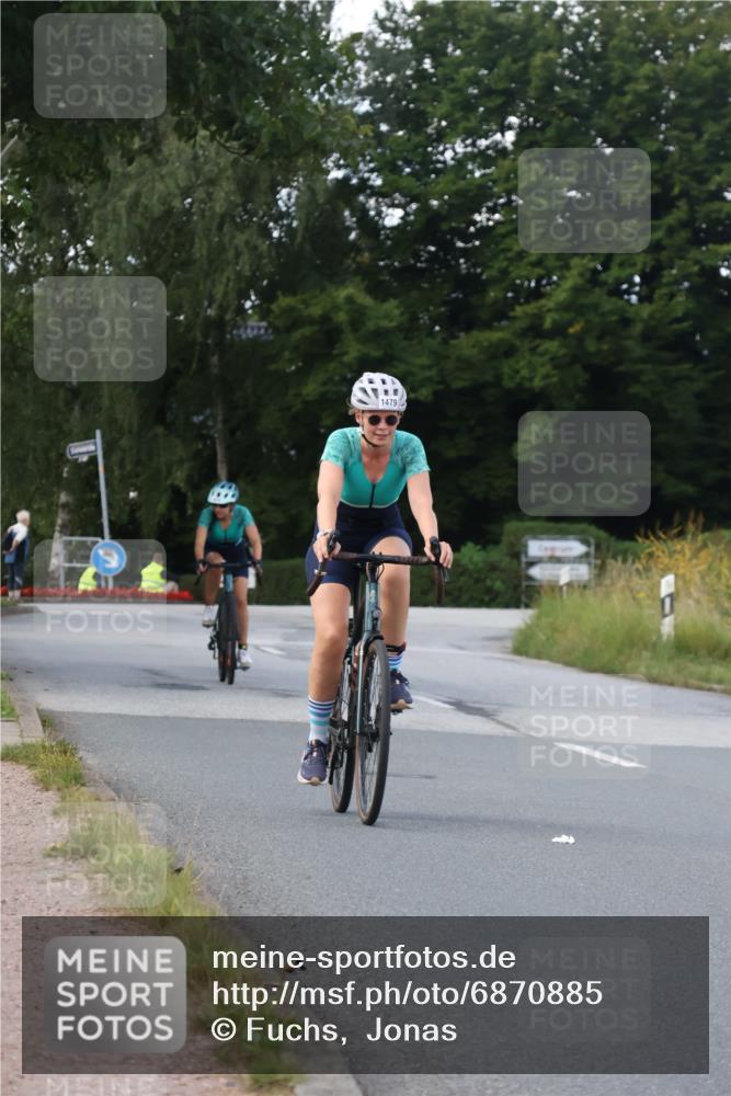 25.08.2024 - Elbe Triathlon Hamburg Fuchs,  Jonas http://msf.ph/oto/6870885 25.08.2024 11:11:23 Radfahren 1479, 1676 meine-sportfotos.de
